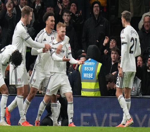 凯尔特人终,结湖人连败,詹姆斯第四,超凡国际电子链接,超凡国际电子官网地址,超凡国际电子官方平台,超凡国际电子入口站点